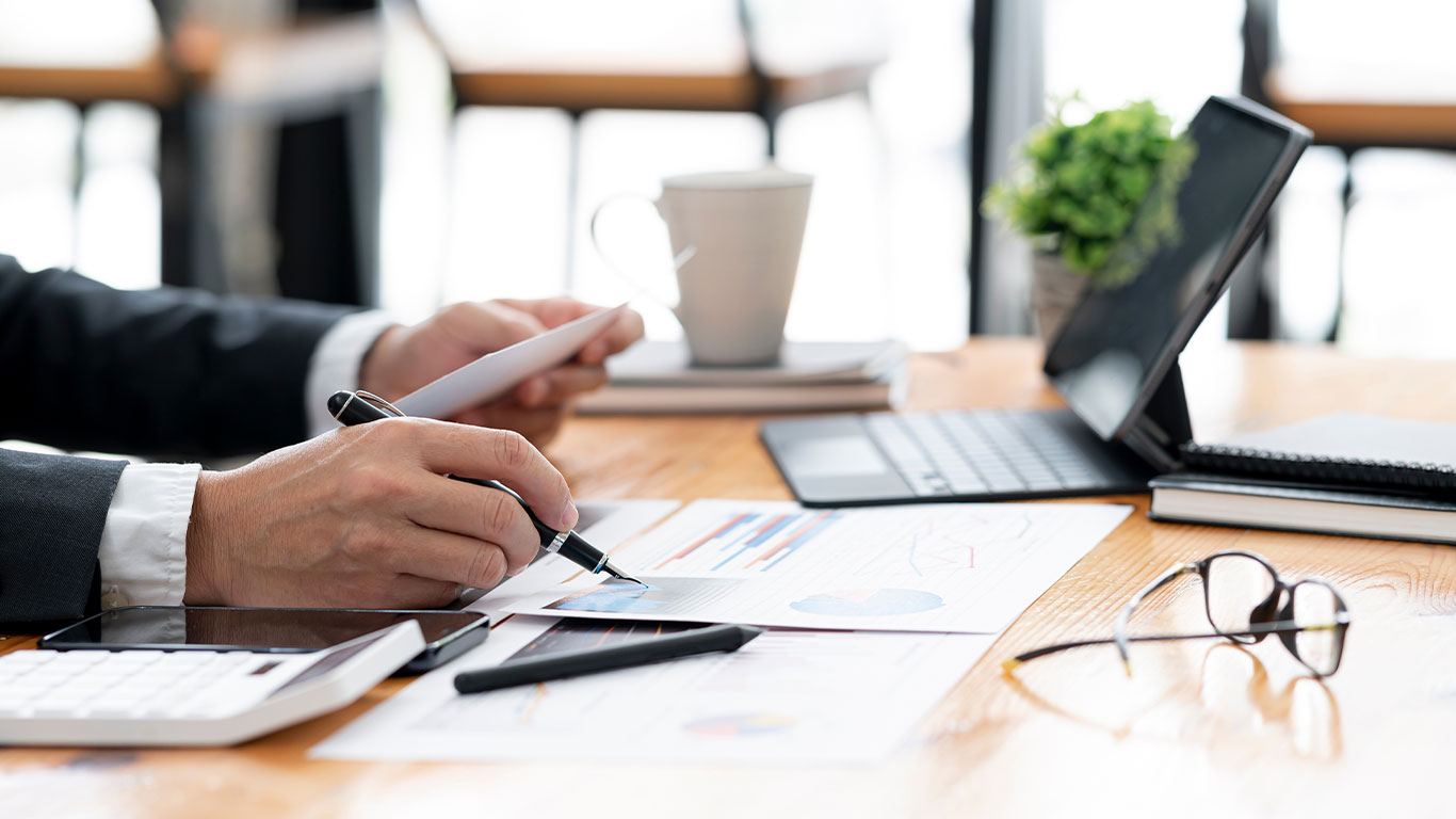 Accountant-working-at-desk